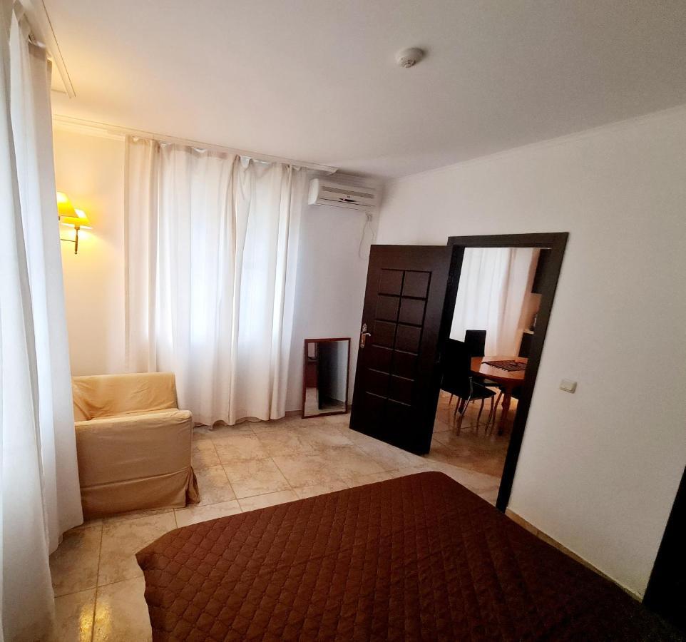 Apartment Almi - The Cliff Obzor Ngoại thất bức ảnh